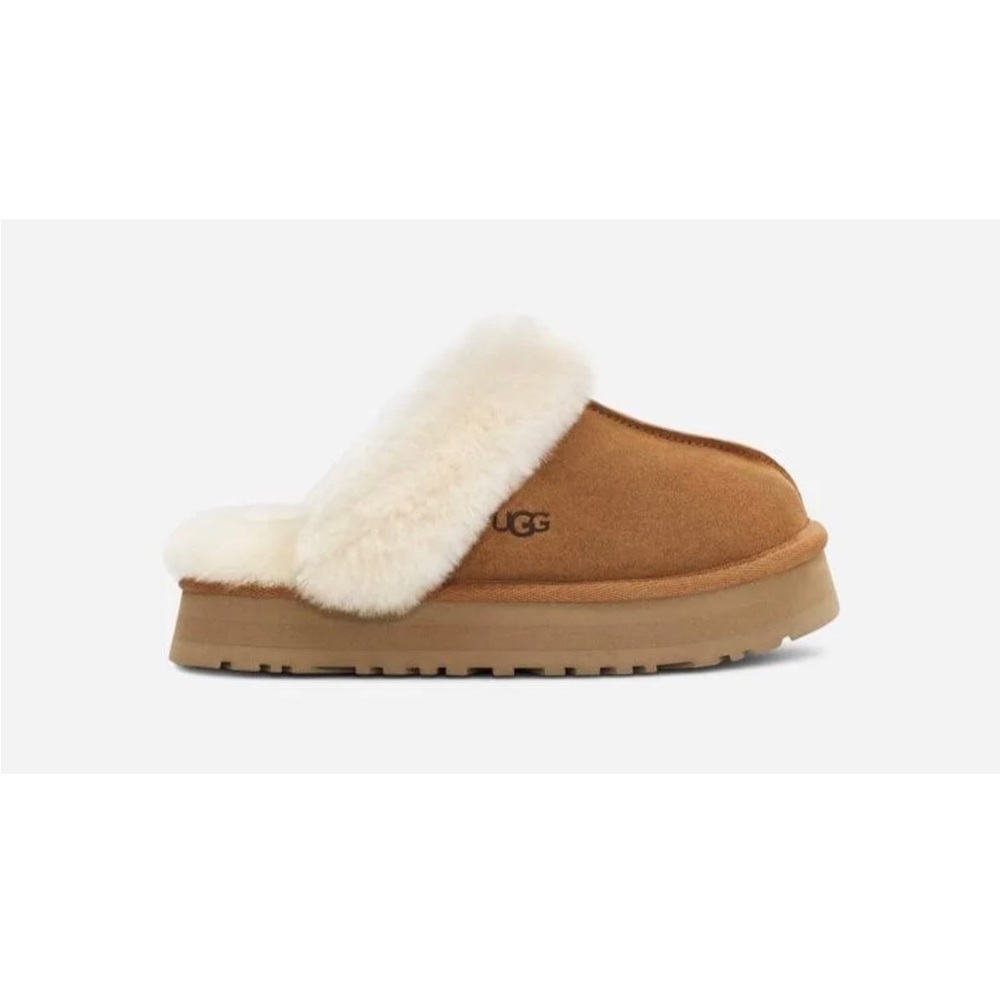 UGG Women’s Disquette slippers in Chestnut (Authentic women’s 8)